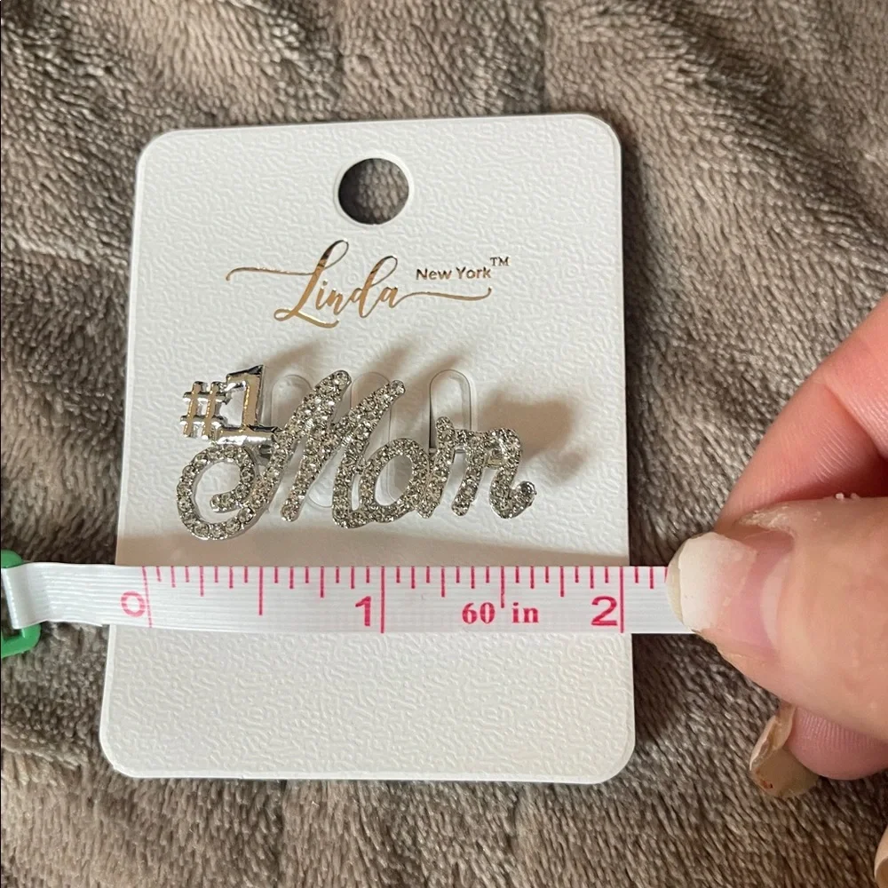 #1 Mom pin brooch choose Gold or Silver tone nwt